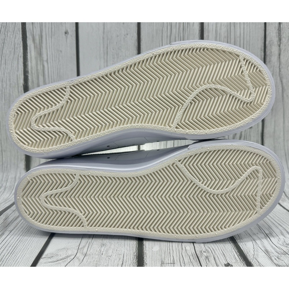 Size 7 - Nike Women's Blazer Low Platform White Metallic Silver DQ7571 101 - Picture 7 of 8